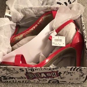 Brash Women’s size 9W red patent heels